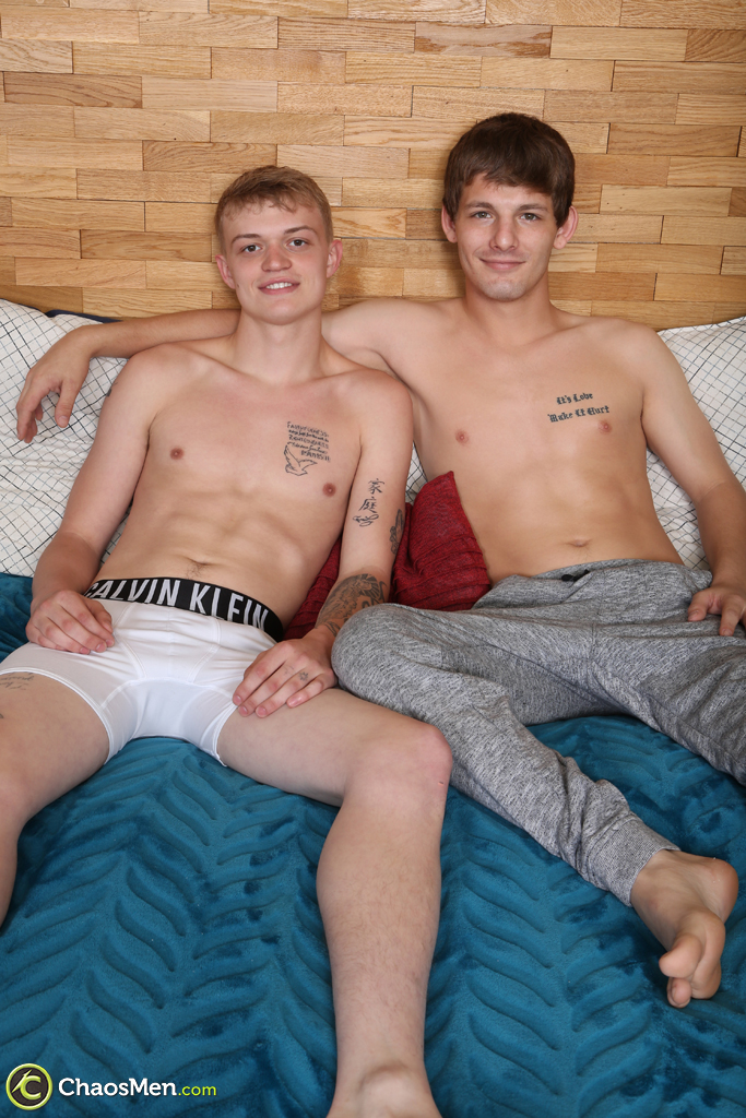 Horny twinks Johnny Dees & JJ Smitts blow each others rock hard dicks in a 69  