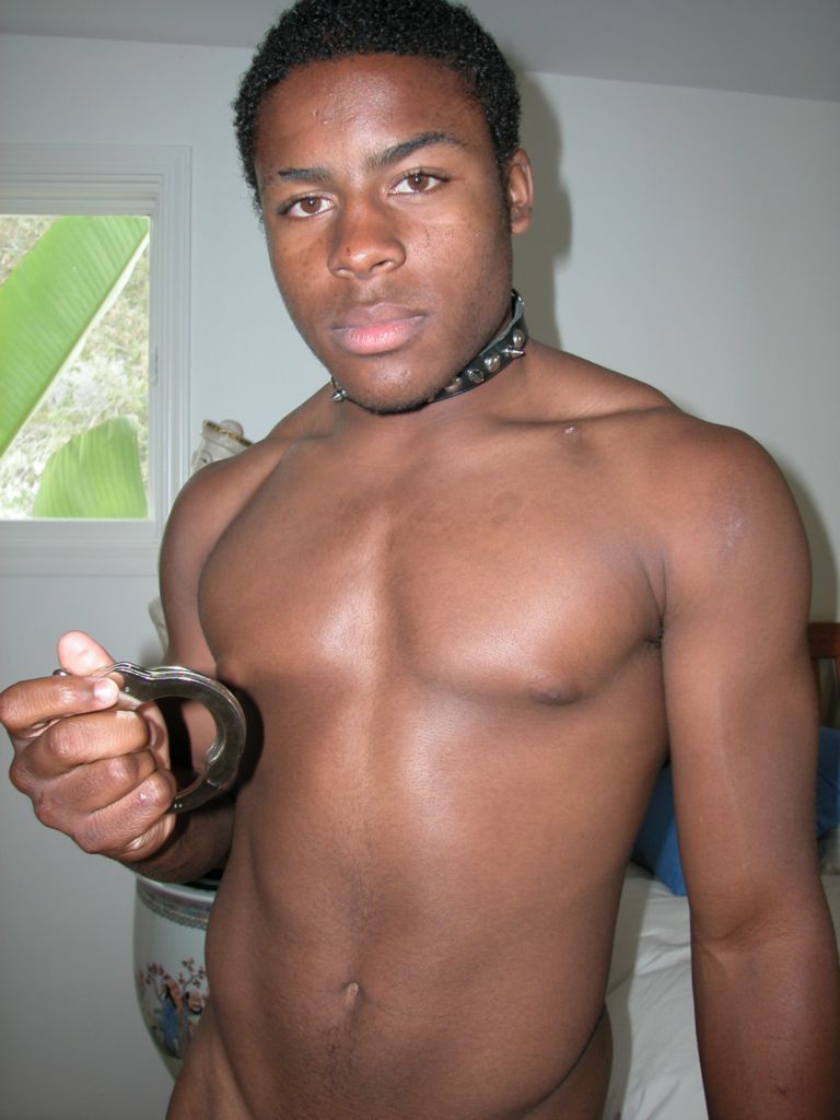 Naughty Black Gay Jack Posing Totally Naked In Front Of The ...  